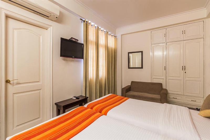 Mehra Residency At The Airport Hotel New Delhi Buitenkant foto