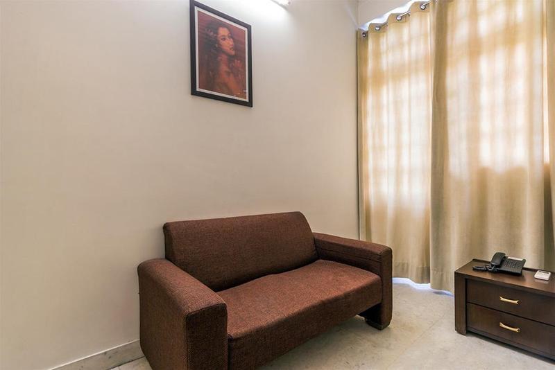 Mehra Residency At The Airport Hotel New Delhi Buitenkant foto
