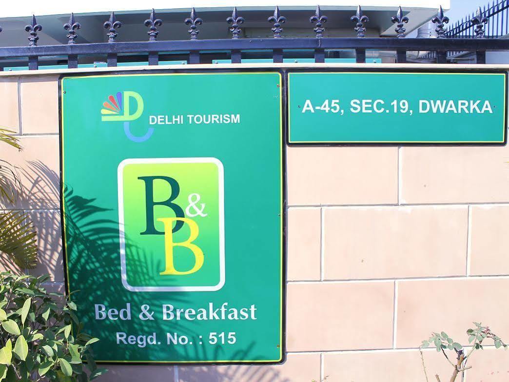 Mehra Residency At The Airport Hotel New Delhi Buitenkant foto
